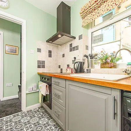 Finest Retreats - Harbour Haven Whitby