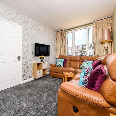 Finest Retreats - Harbour Haven Whitby