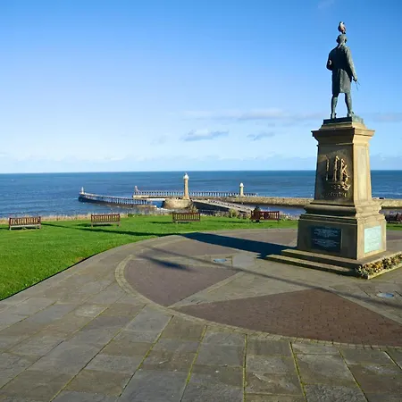 Finest Retreats - Harbour Haven * Whitby