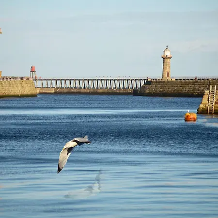 Finest Retreats - Harbour Haven Apartman Whitby